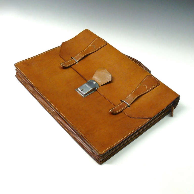 Stylish Mid Tan Leather Briefcase Circa 1935 1