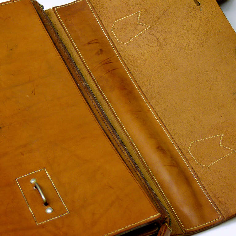 Stylish Mid Tan Leather Briefcase Circa 1935 3