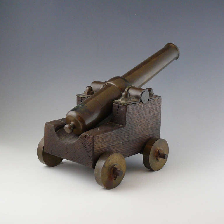 Small Bronze Starting Cannon 1