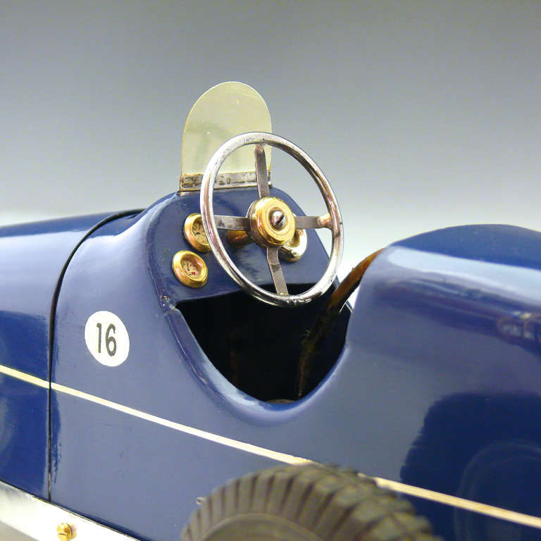 Bugatti Tether Car 4