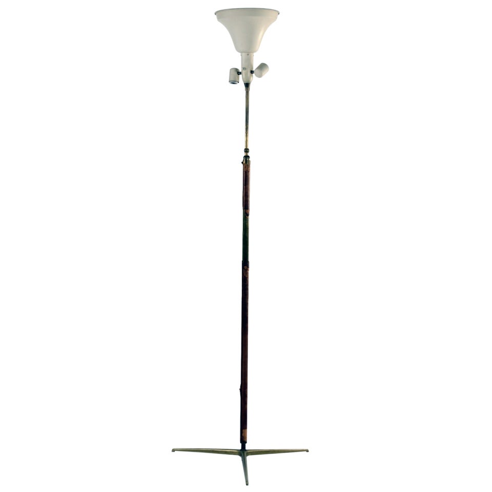 Model 1025 floor lamp by Gino Sarfatti for Arteluce