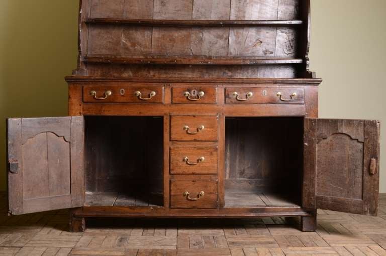 Conwy Valley 18th Century Antique Oak Welsh Dresser 3