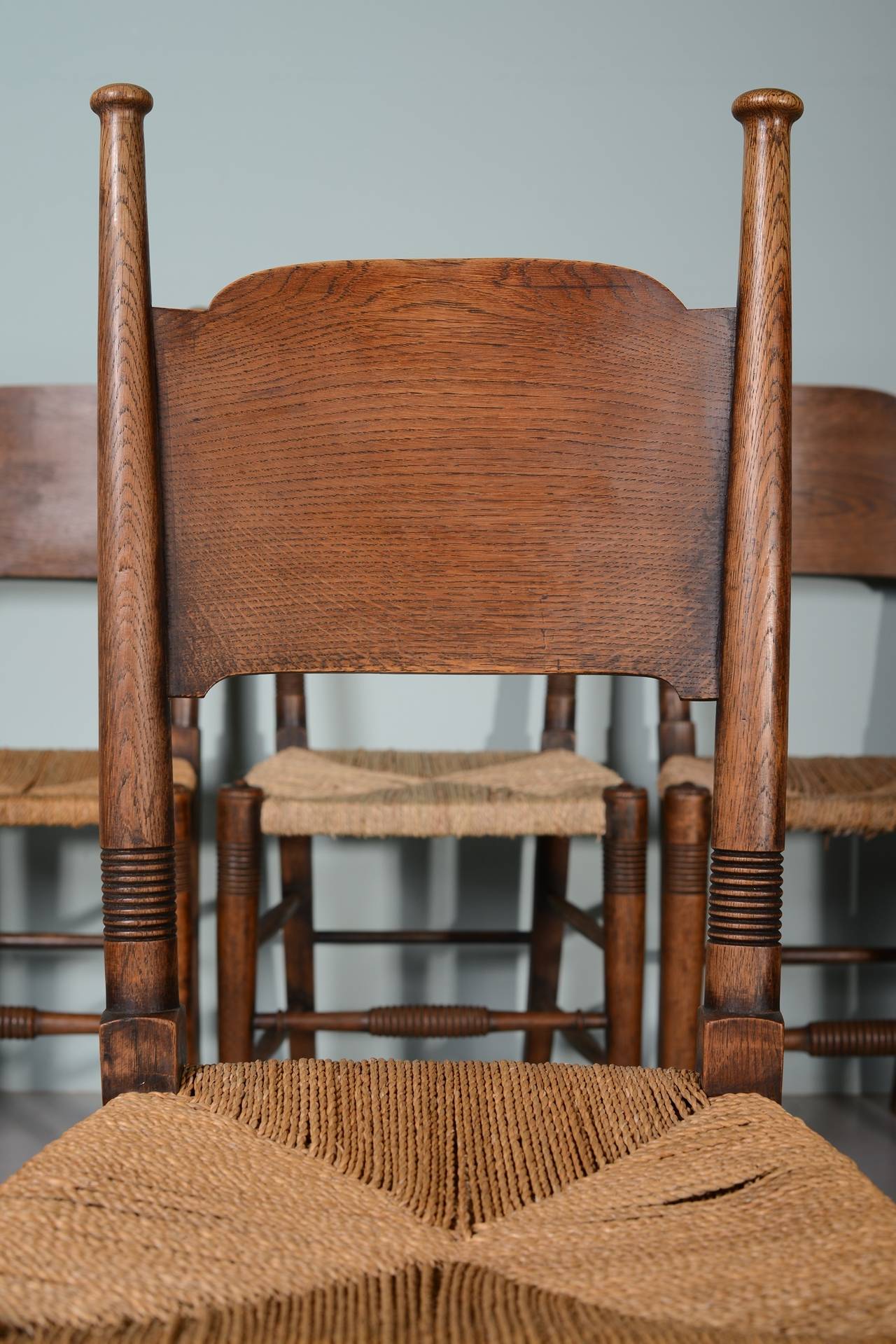 Set of Six Antique Dining Chairs by William Birch
A superb quality set of six, antique oak dining chairs by William Birch of High Wycombe around 1890.
An iconic design, these Arts & Crafts antique oak dining chairs are in fabulous condition.
The
