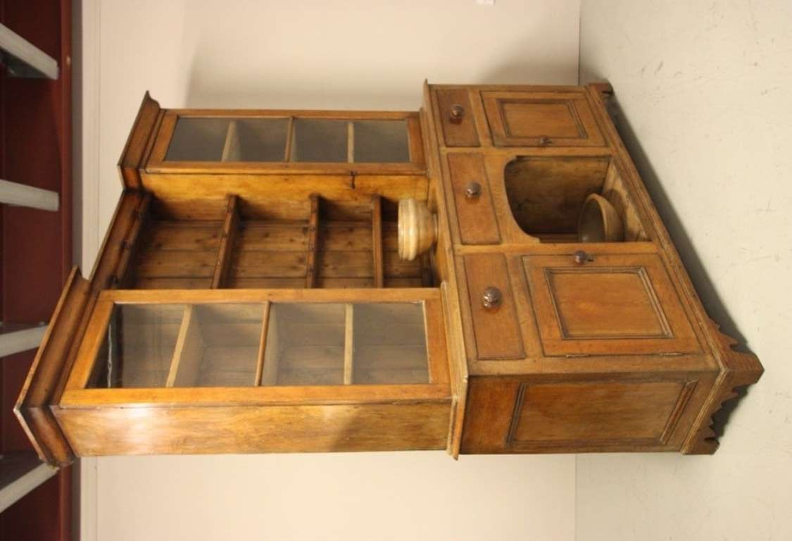 Mid 19th Century Antique Oak Welsh Dresser In Excellent Condition In Lancashire, GB