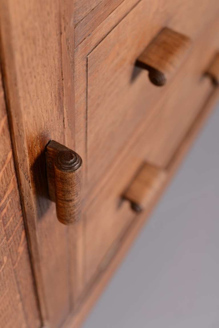 1940er Jahre Cotswold School Oak Sideboard (Eichenholz)