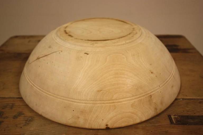 Large English Antique Sycamore Dairy Bowl 1