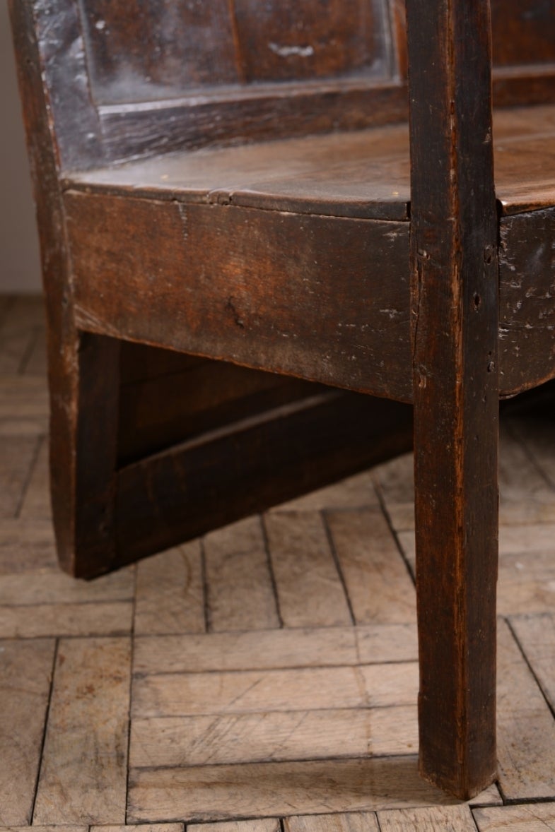 Beautiful Georgian Oak High Back Antique Settle 1