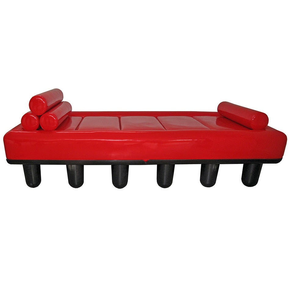 Antonio Locatelli Et Pietro Salmoraghi  "Cento Piedi" For Kartell For Sale