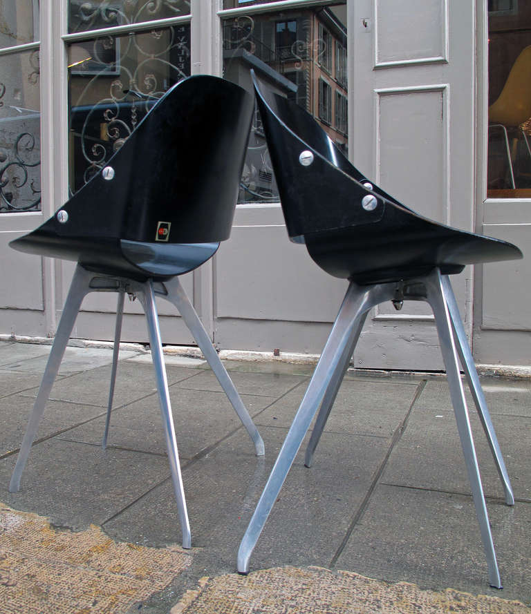 Roger Tallon A Rare Set Of 4 Wimpy Chairs For Sentou In Good Condition In Grenoble, FR