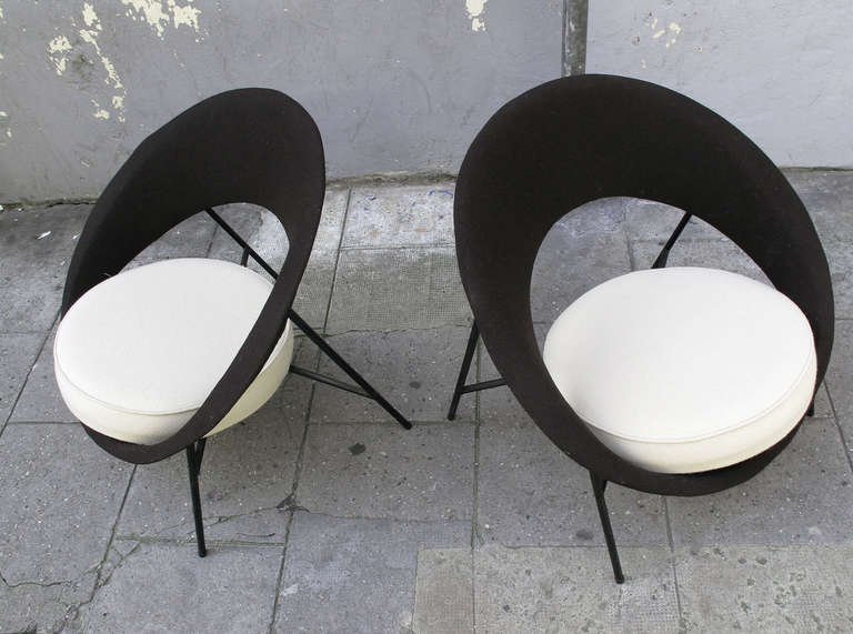 Genevieve Dangles Christian Defrance  a pair of Saturn Armchairs In Excellent Condition In Grenoble, FR