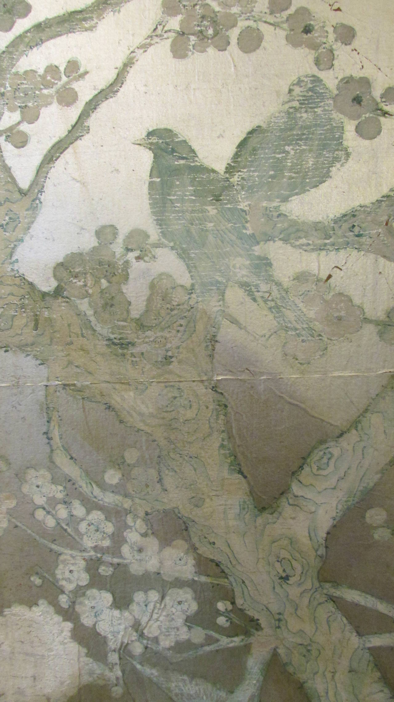 Silver Leaf Chinoiserie Paint Decorated Wallpaper Screen In Good Condition In Rochester, NY