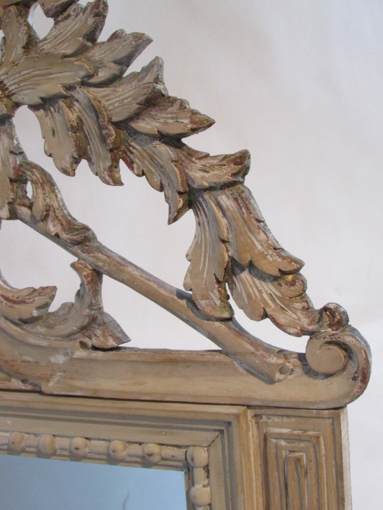 Louis XV Style Mirror In Good Condition In Rochester, NY