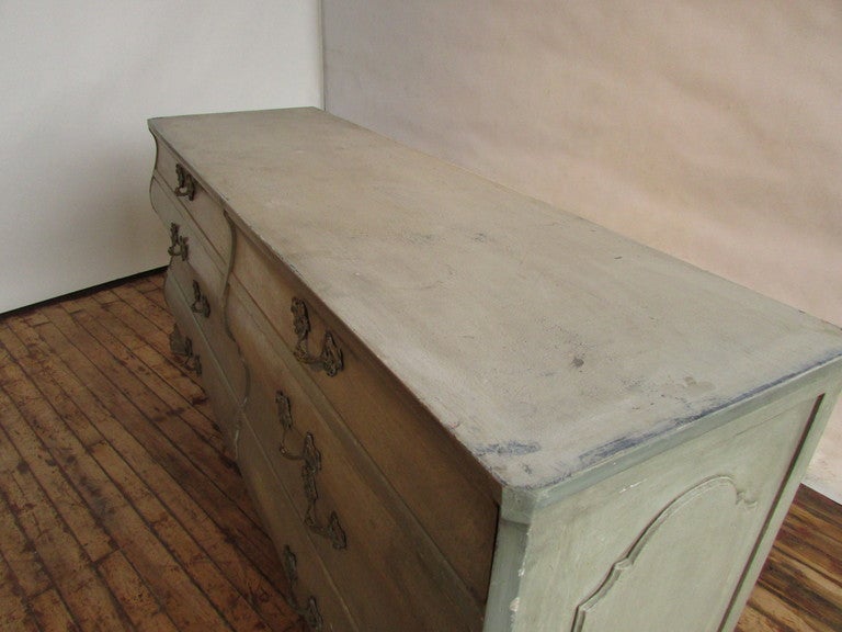 French Country Style Large Painted Chest of Drawers In Good Condition In Rochester, NY