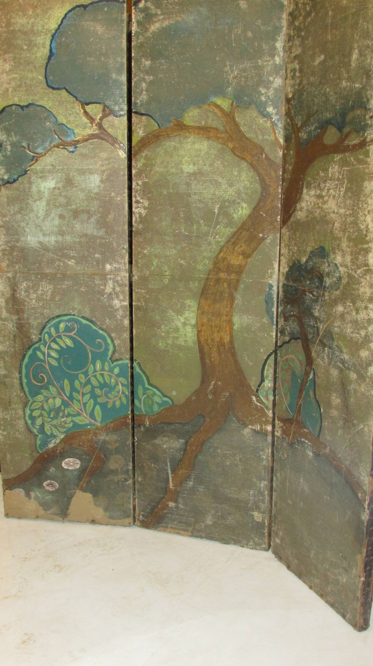 1940s Hand-Painted Silver Leaf Three-Panel Folding Screen 4