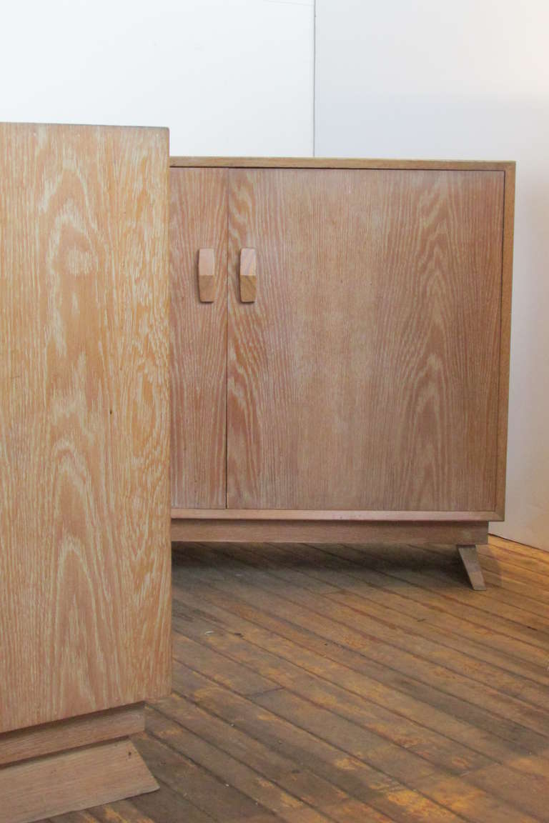 1940s Modernist Cerused Cabinets In Good Condition In Rochester, NY