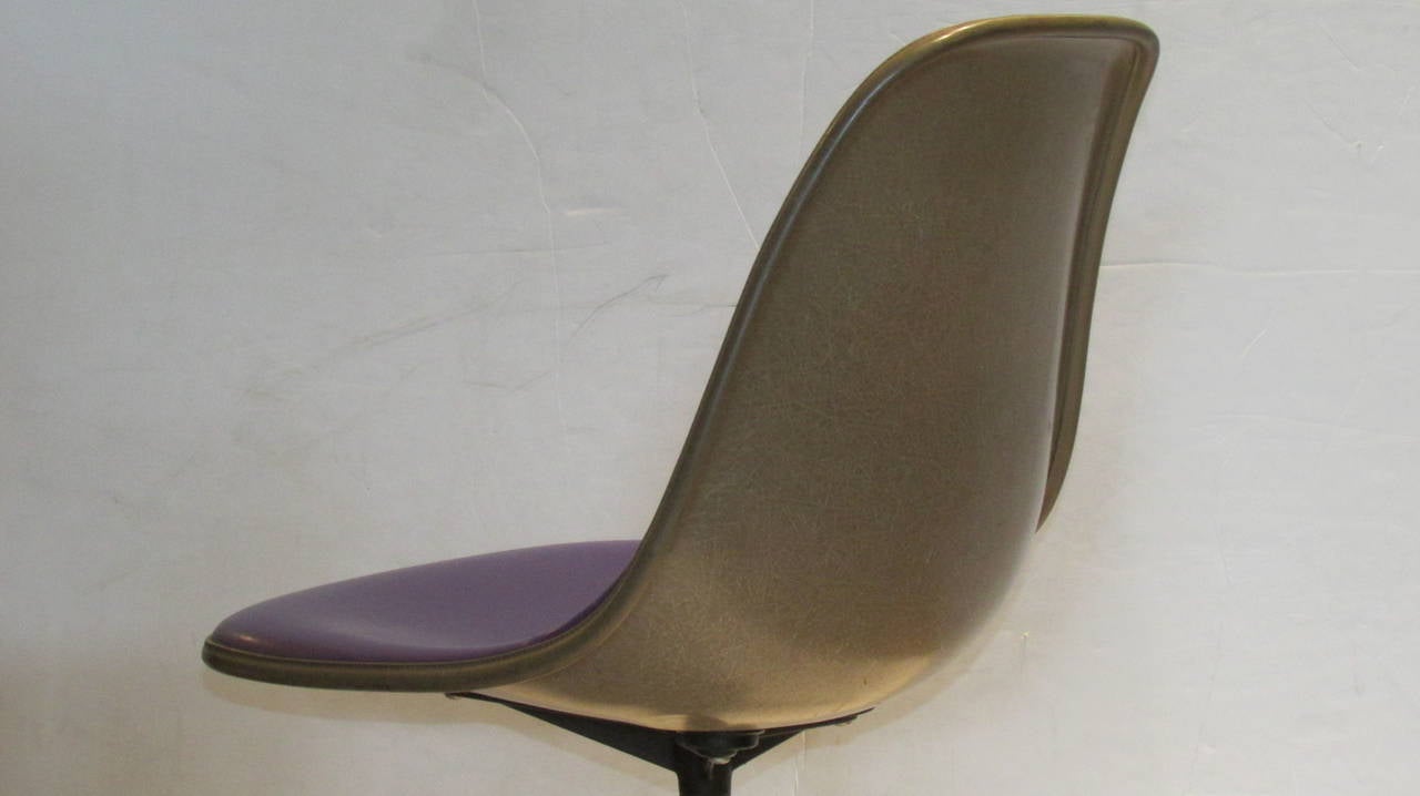 20th Century Eames Swivel Chair in Alexander Girard Purple Naugahyde