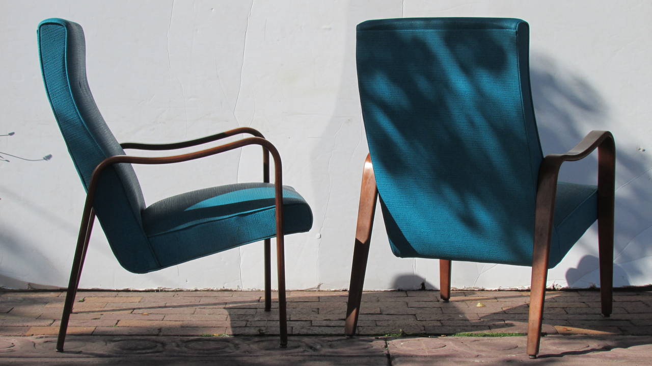Mid-Century Modern Streamlined Bentwood Lounge Chairs by Thonet