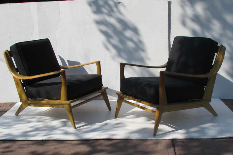 Mid-20th Century Heywood Wakefield Streamlined Lounge Chairs