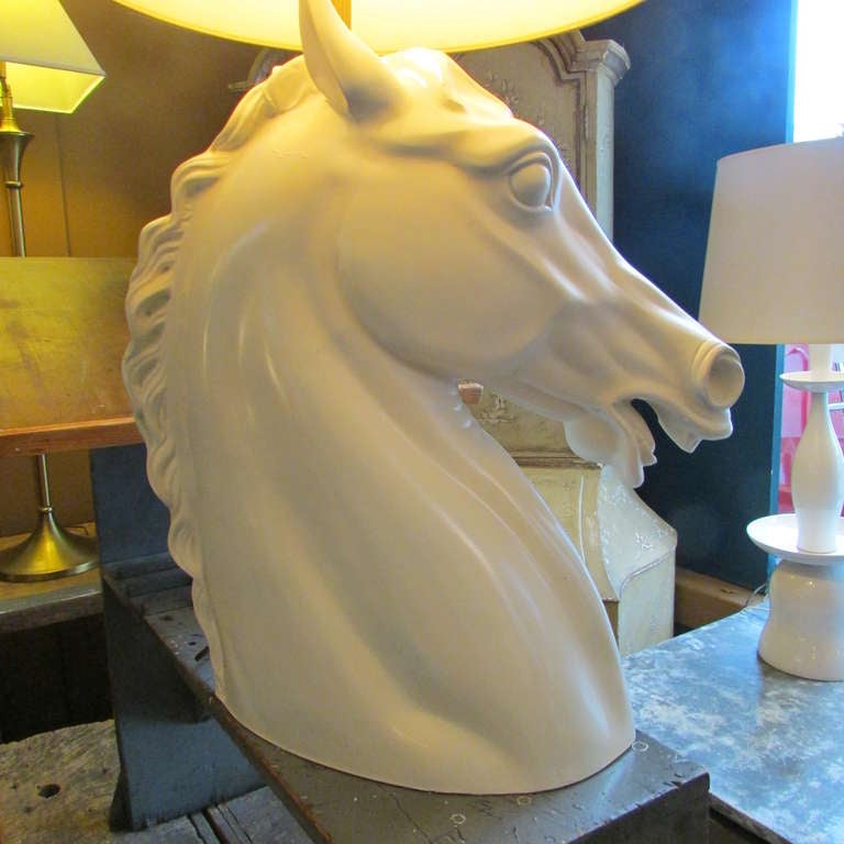 white horse lamp