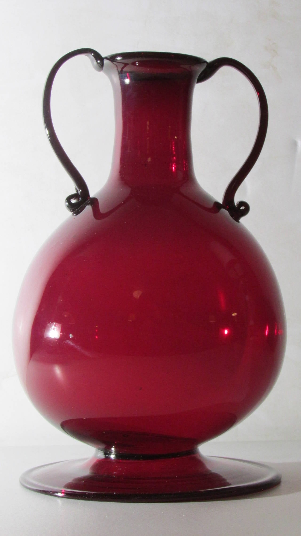 Italian Red Glass Vase by Vittorio Zecchin for Venini at 1stDibs