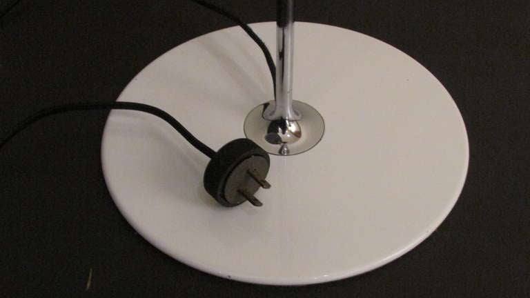 Joe Colombo Coupe-Tischlampe 2