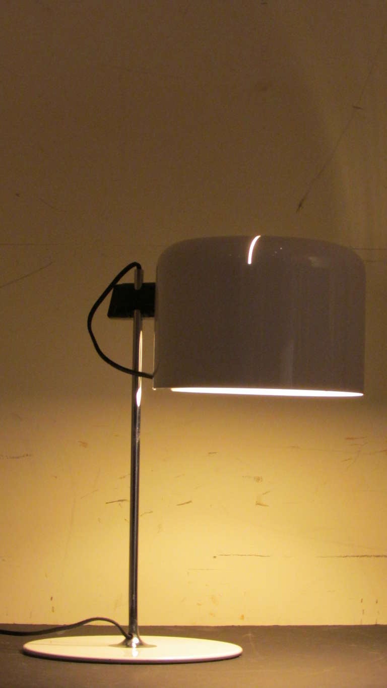 Joe Colombo Coupe-Tischlampe 4