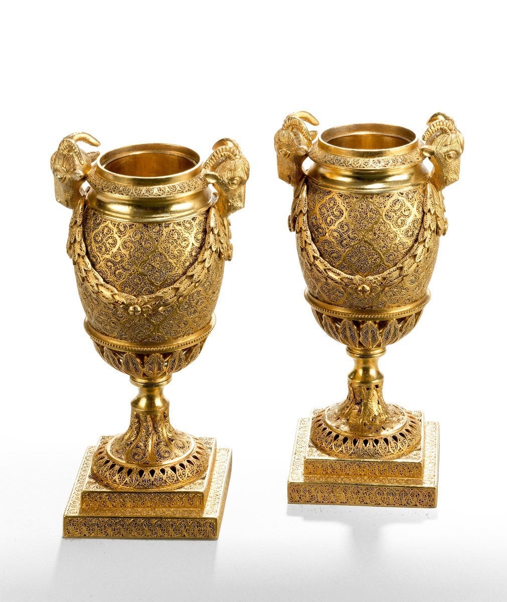 Pair of Silver Gilt Goat's-Head Vases In Good Condition For Sale In Edenbridge, Kent