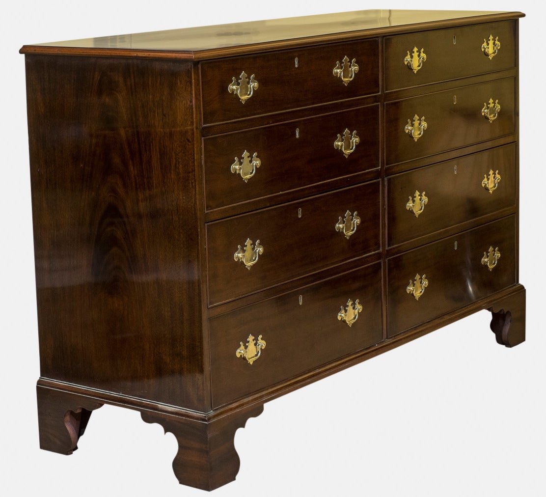Georgian Mahogany Chest of Eight Drawers In Excellent Condition For Sale In Salisbury, GB