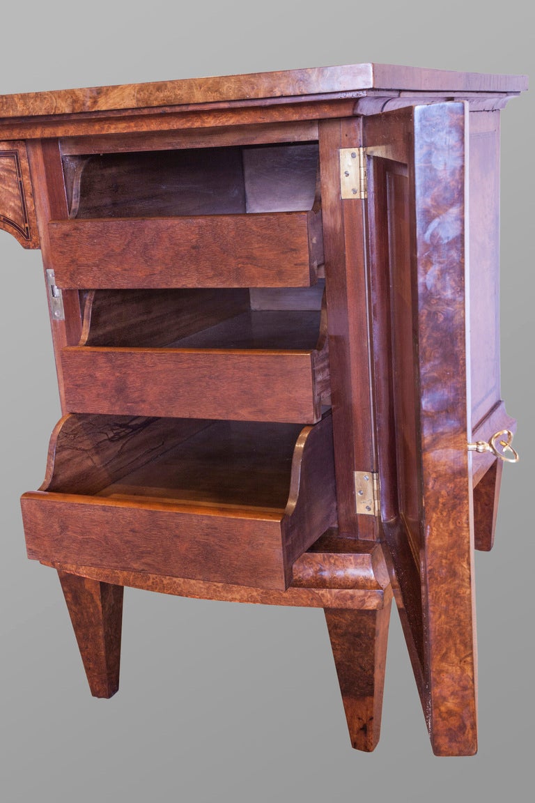 French Burr Walnut, Amboyna And Inlaid Gentlemans Desk