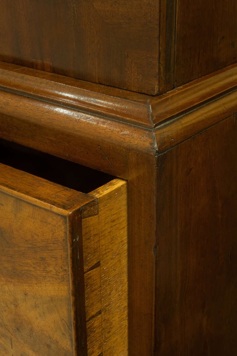 Mahogany Linen Press In Excellent Condition In Salisbury, GB