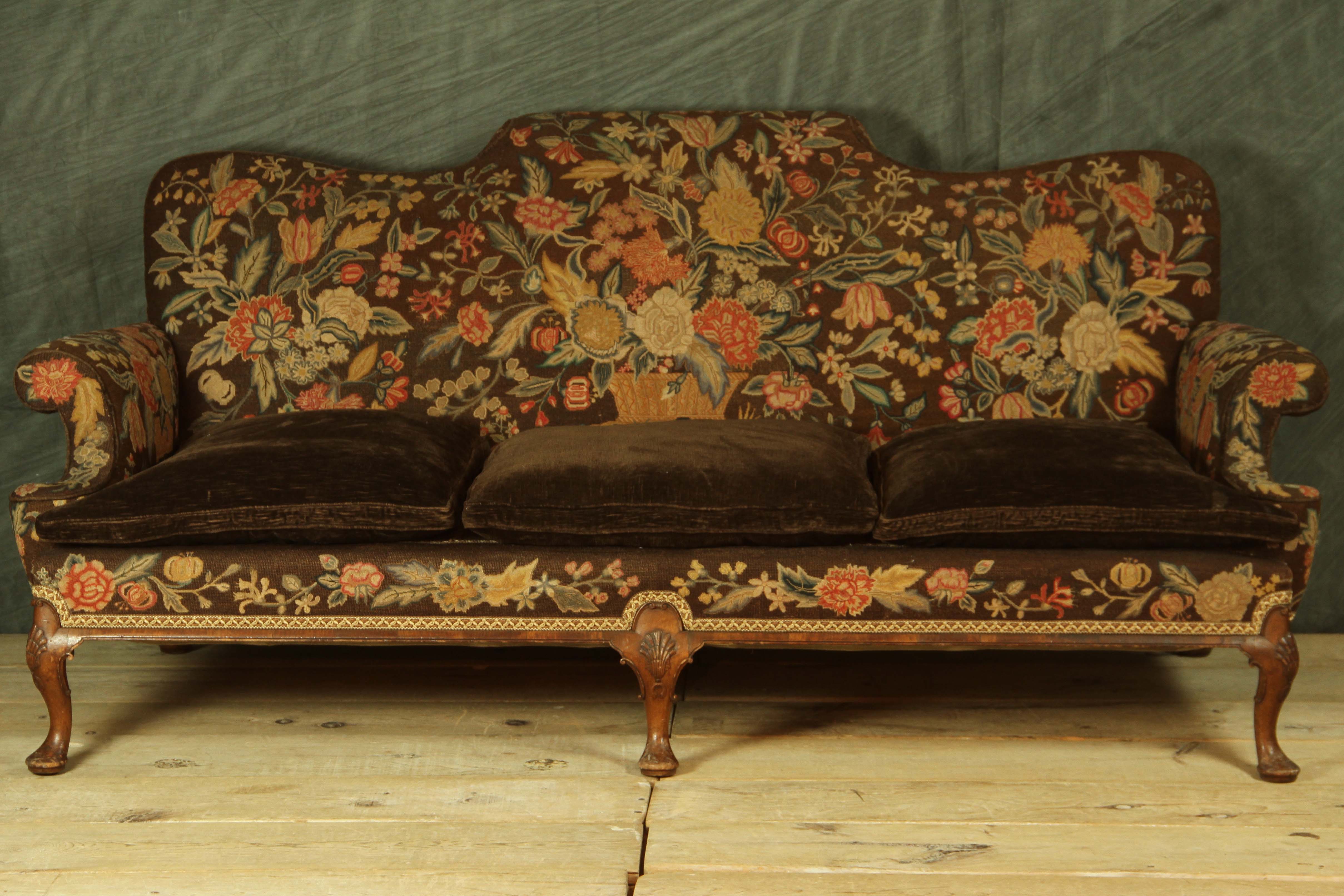 Queen Anne style sofa at 1stDibs