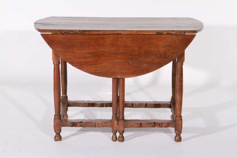 French Louis XIII Gateleg Table