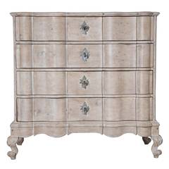 18th Century Four Drawer Commode 18th Century Four Drawer Commode
