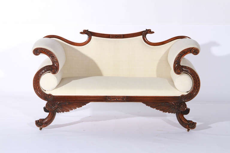 1920`s US Federal style mahogany sofa