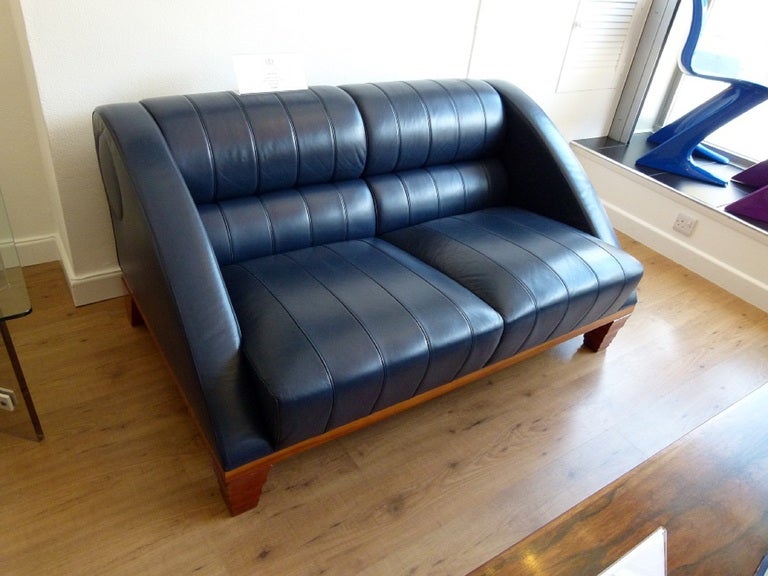 Mid-Century Modern Vintage Aries Sofa by Leon Krier for Giorgetti, Italy, circa 1993 For Sale