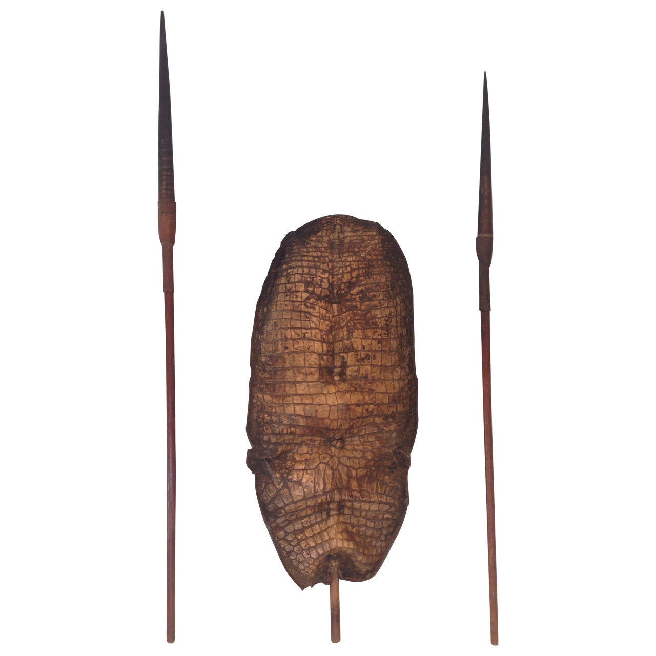 Shilluk Tribal Crocodile shield and Oryx Horn Spears, Southern Sudan c.1880 For Sale
