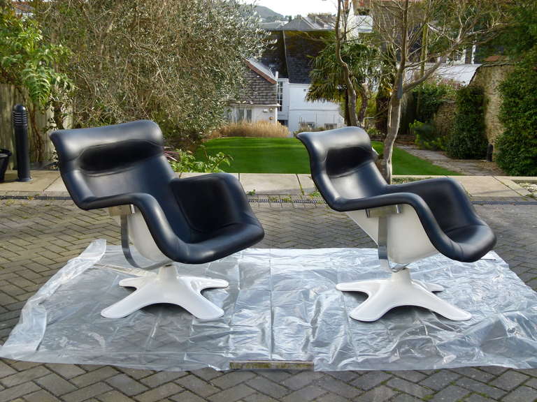 Pair of Karuselli Lounge Chairs in Black Leather by Yrjo Kukkapuro for Haimi 1