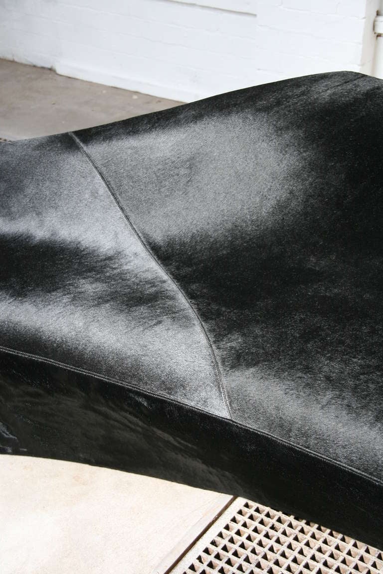 Contemporary Zaha Hadid Moraine Sofas in Black Pony Hide, circa 2000 3