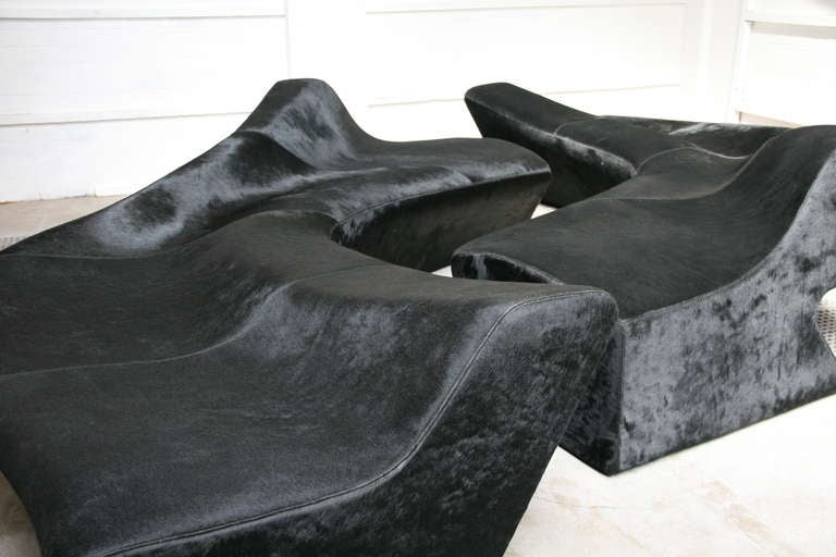 Zaha Hadid Moraine Sofas Upholstered in Black Pony Hide, circa 2000 2