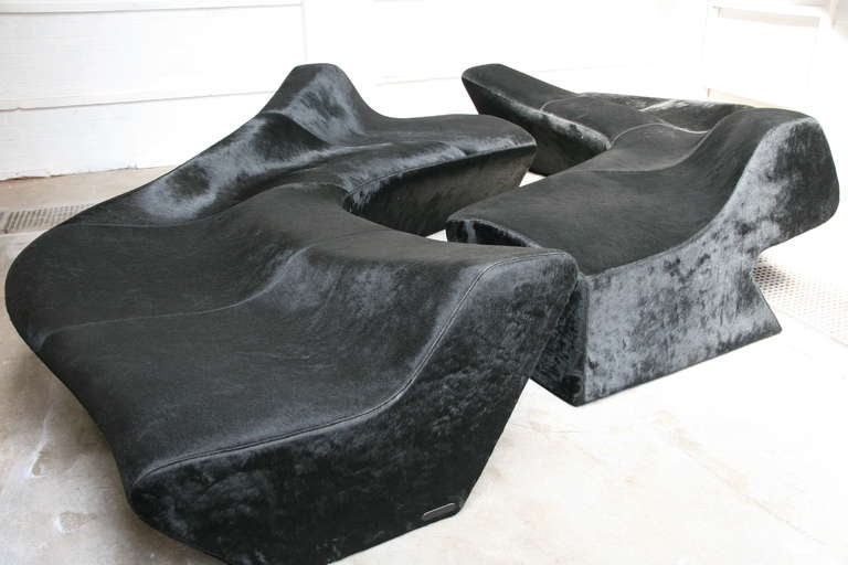 Zaha Hadid Moraine Sofas Upholstered in Black Pony Hide, circa 2000 3
