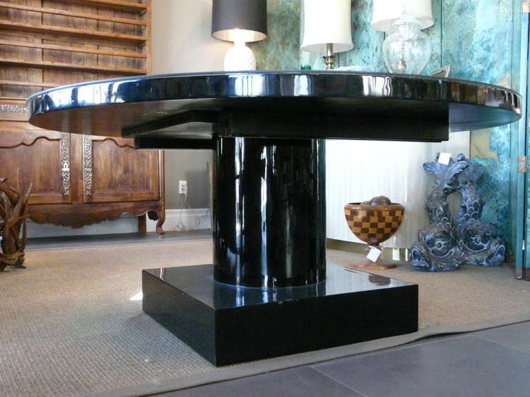 American Black Piano Lacquer Dining or Center Pedestal Table For Sale