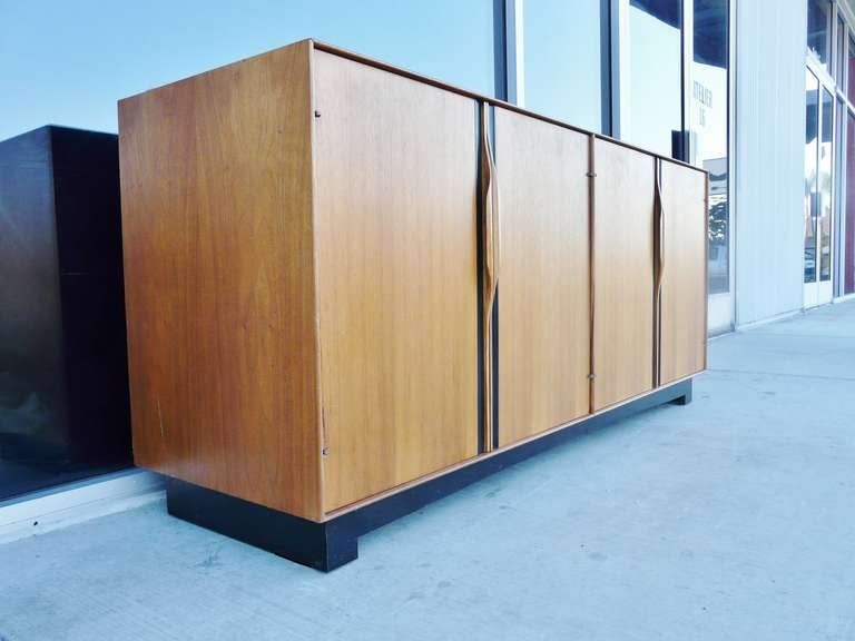 Mid Century Modern Credenza or Sideboard John Kapel for Glenn of California