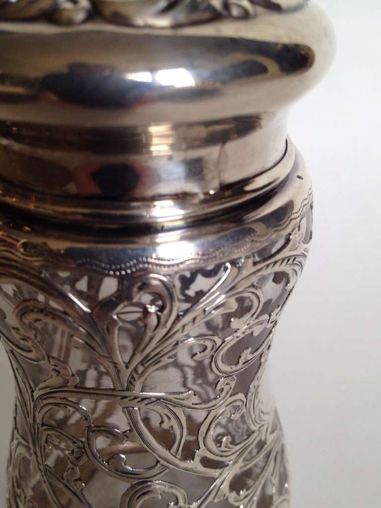 Steuben Glass Silver Overlay von Alvin, Art Nouveau Shaker, um 1900 (Sterlingsilber) im Angebot