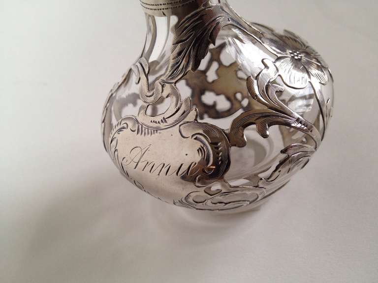 Lovely Art Nouveau Silver Overlay Clear Glass Perfume, circa 1900 In Excellent Condition For Sale In Redding, CA