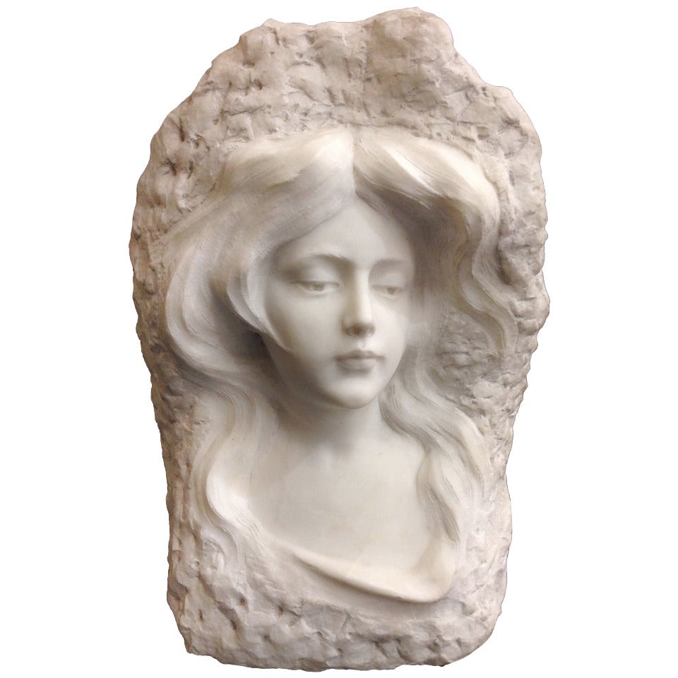 Art Nouveau Escultura de Mármol en Relieve Busto Firmado por Artista circa 1900
