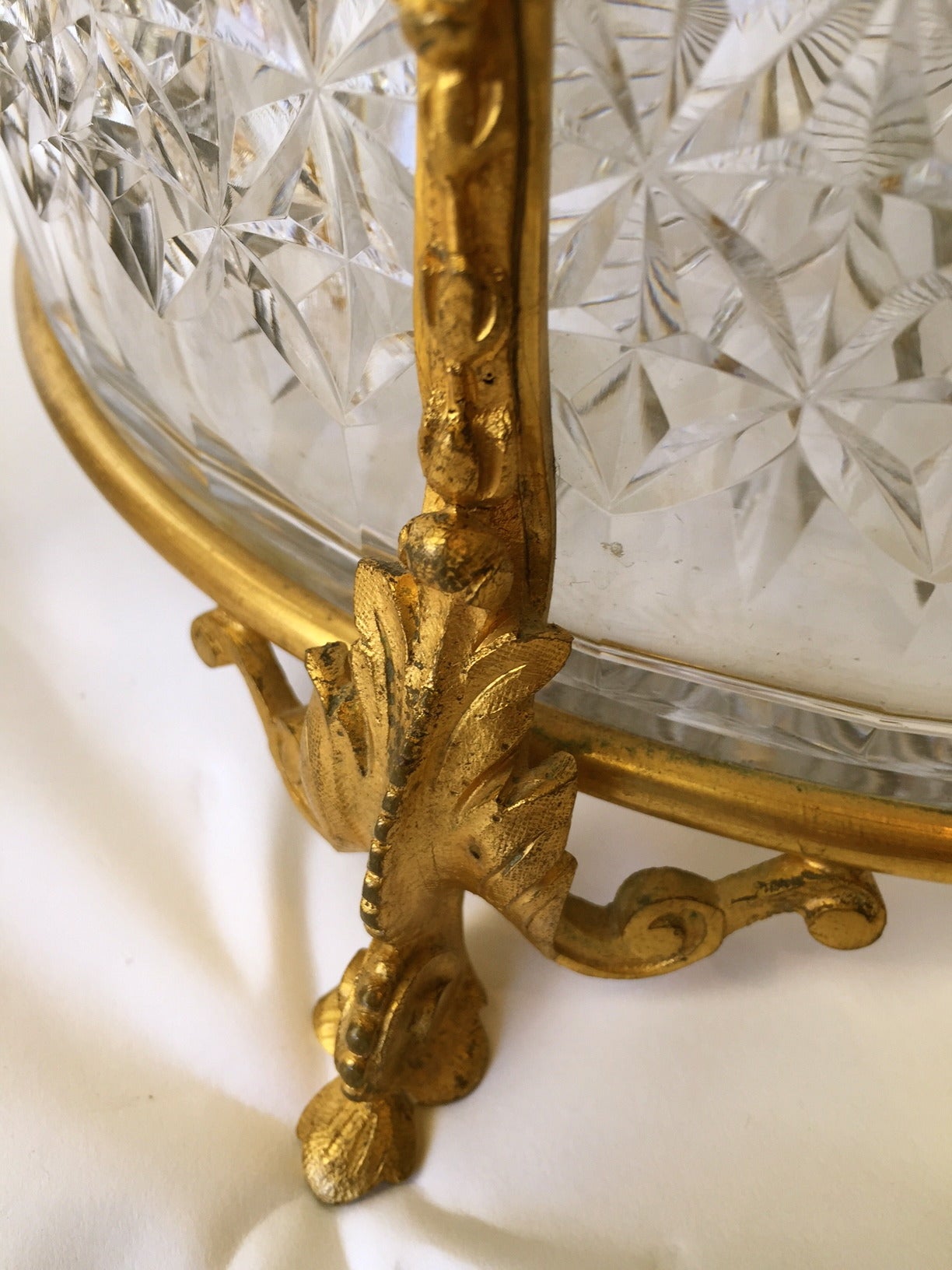 French Gilt Bronze and Crystal Tantalus, circa 1890 For Sale 3