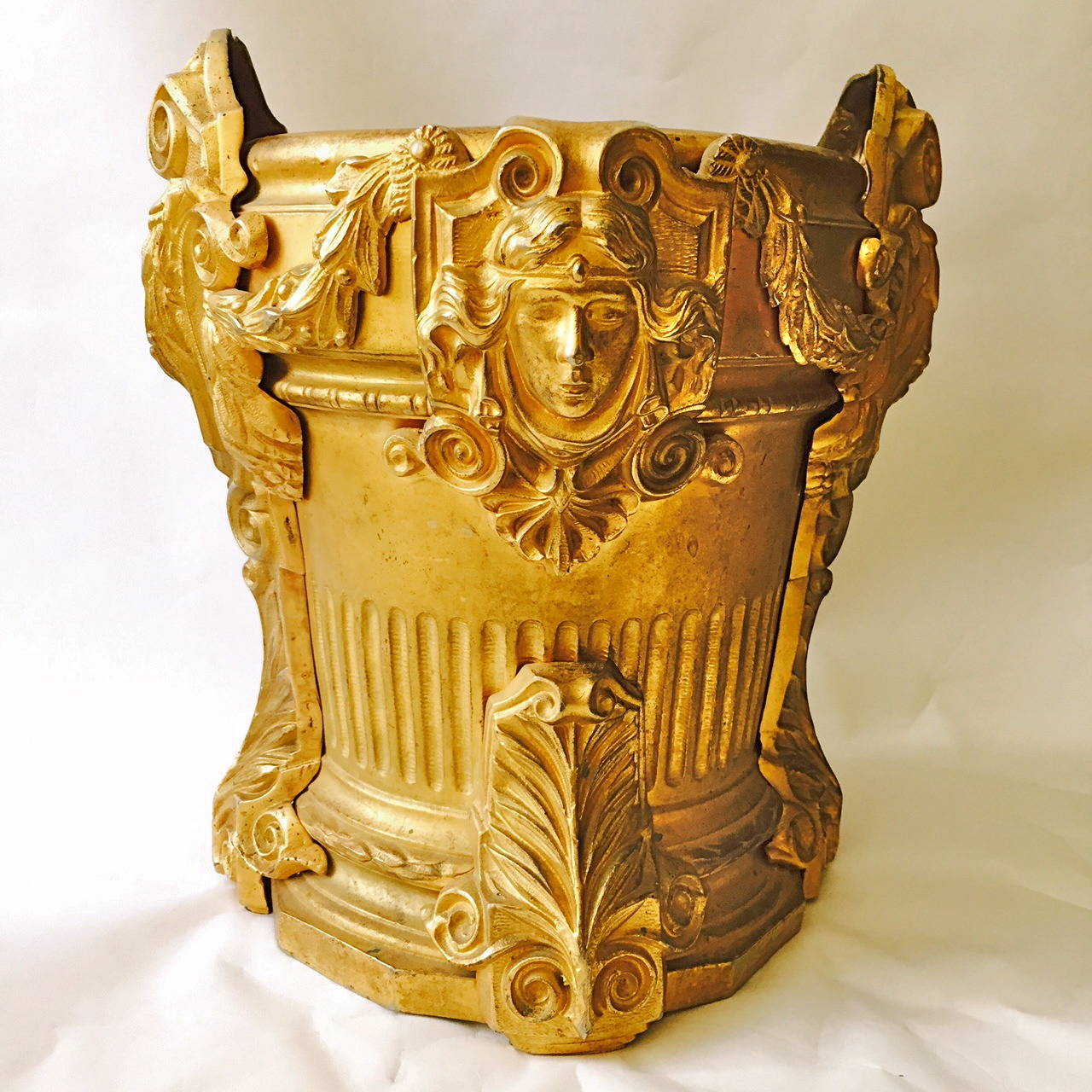 Carved Beautiful and Rare 19th Century Gilt Bronze Wine Coolers Empire Masks For Sale