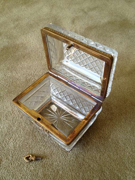 French Crystal Box with Bronze Mounts c.1900 In Excellent Condition In Redding, CA