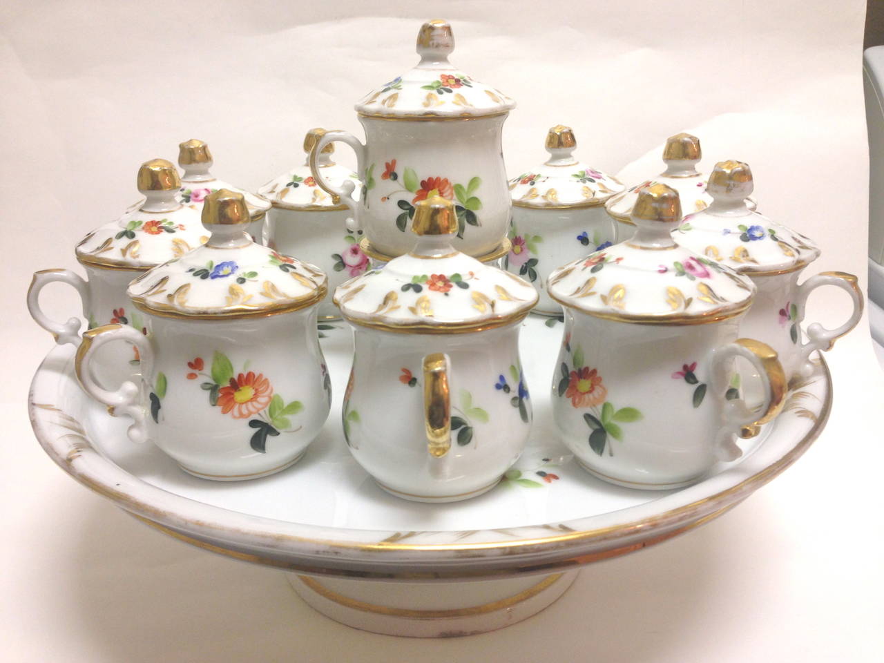 This wonderful service retains 11 of its original pots with lids quite a nice amount considering the age and use. These have become increasingly rare,
And we are happy to offer it to our first dibs clients.