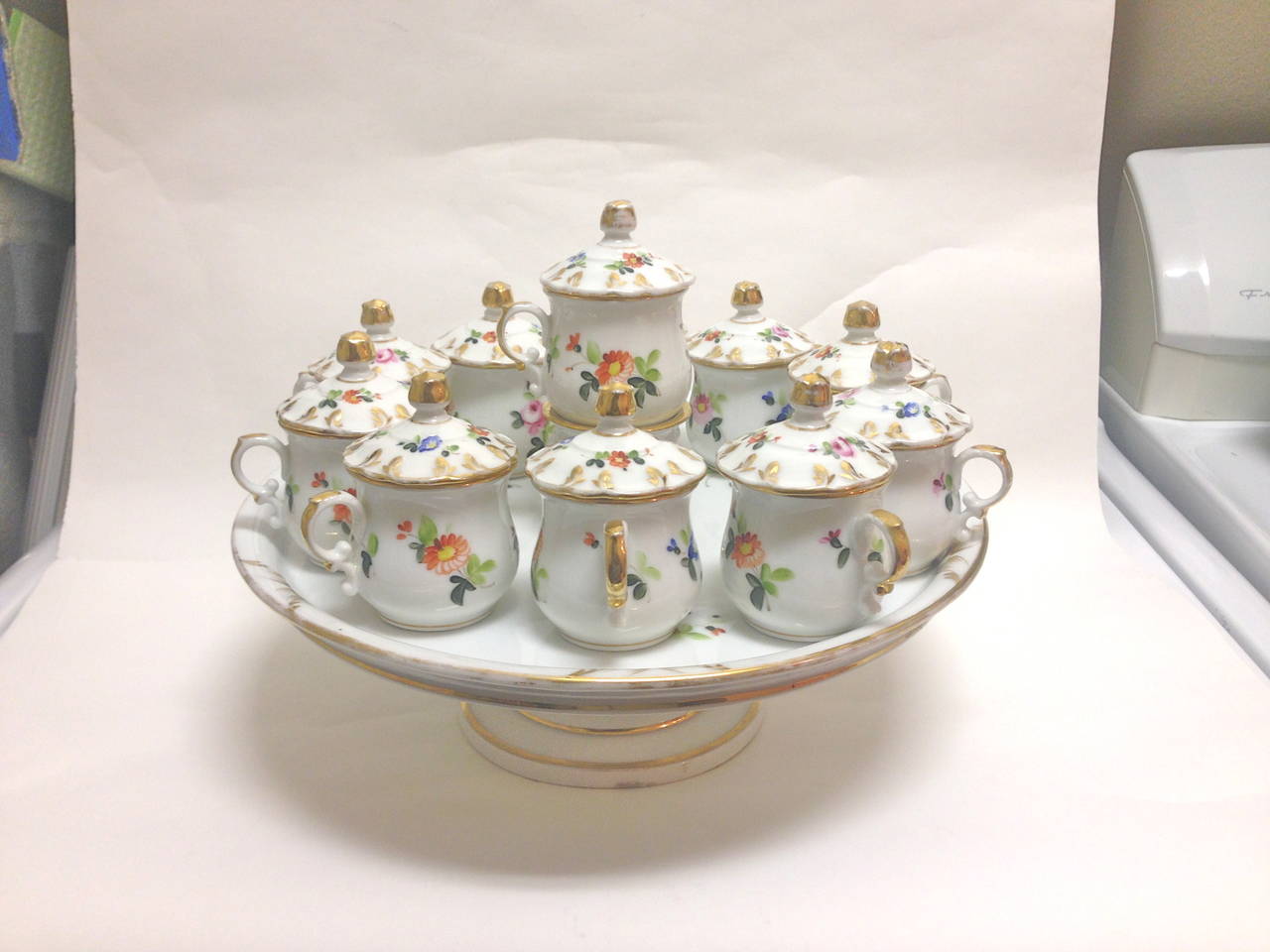 French Fabulous Old Paris Pot de Crème Service on Stand Paris, circa 1860